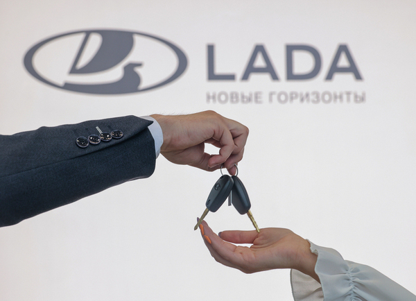 Пекинский автосалон думает о России, АВТОВАЗ — о беспилотниках, АВТОДОР — о своем кармане: итоги недели