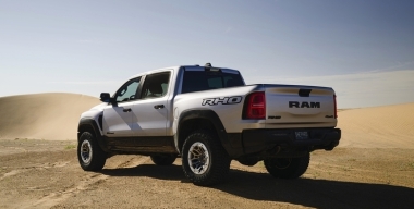 Популярный в России пикап Dodge получил преемника