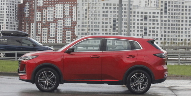 В Россию приехал кроссовер Changan Uni-S