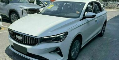 Geely слегка обновила седан Emgrand