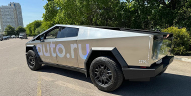 Пикап Tesla Cybertruck выставили на продажу в России