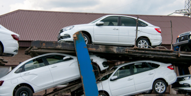 Стало известно, когда LADA Granta получит климат- и круиз-контроли