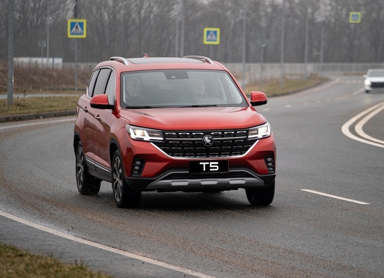 Изображение Forthing раскрыл рублевую стоимость кроссовера T5