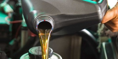 В России научились делать крутое моторное масло 0W-20