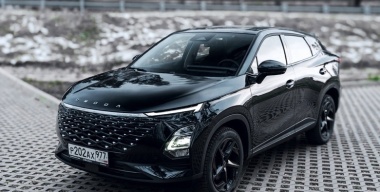 Стильный, но легкий: все о технической подноготной кроссовера Omoda C5