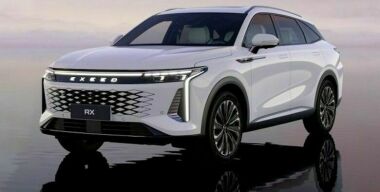 Без лишнего шума: обновленный Exeed RX появился на китайском рынке