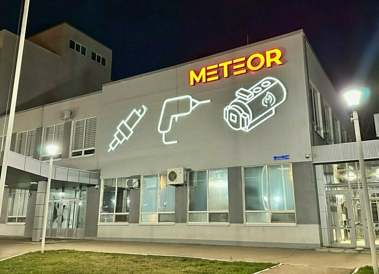 Изображение Meteor Auto объясняет, как отличить оригинальные свечи зажигания от подделки