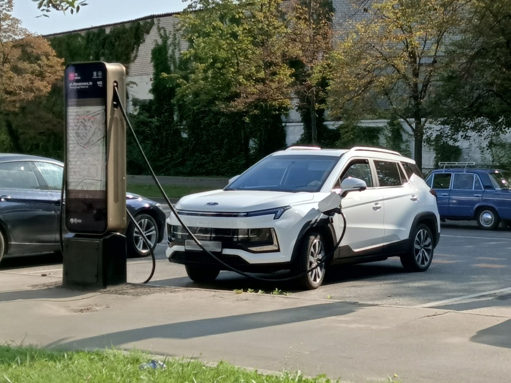Москвич 3е