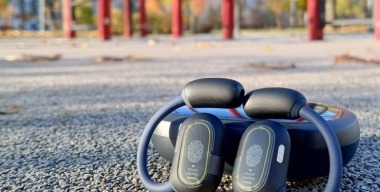 Свобода звука: как Baseus Eli Fit справляются с ритмом города и тренировками