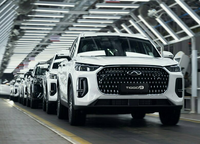 Изображение Chery Tiggo 9 для России встал на конвейер