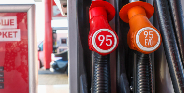 Бензин и солярка вновь подорожают: чем обернется водителям индексация акцизов