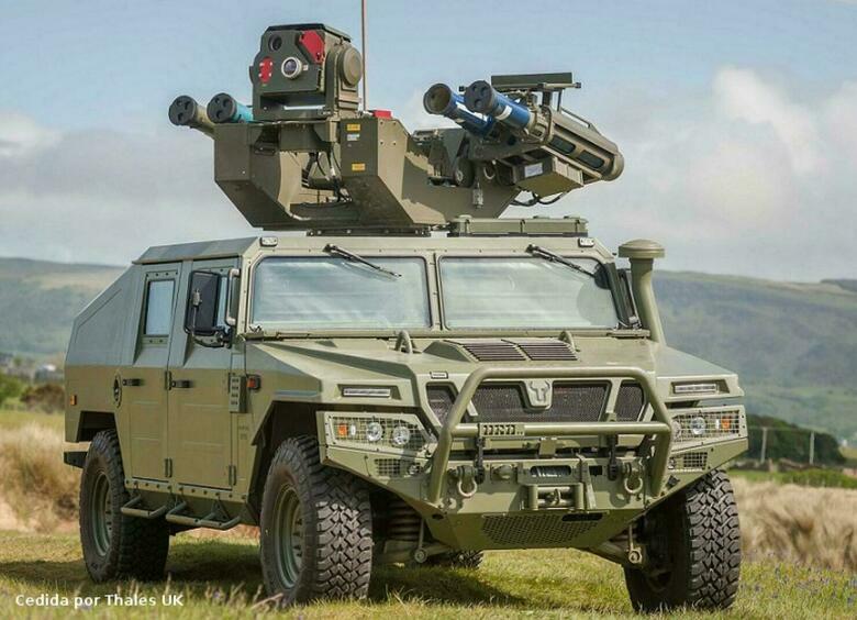 Изображение Испанский стыд: на Украине сожгли редкий экземпляр военного броневнедорожника