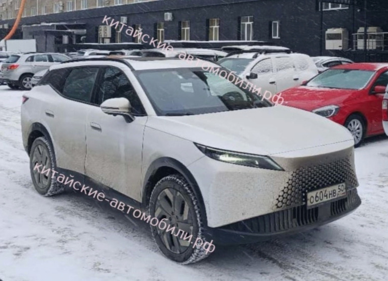 Изображение Флагманский кроссовер Omoda C7 выследили в России до официального дебюта
