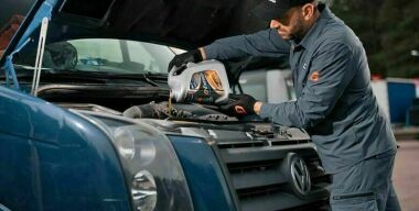 Автомеханики рассказали, почему весной обязательно надо менять масло