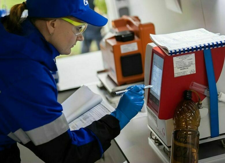 Изображение Система контроля качества топлива «Газпром нефти» получила высшую награду Правительства РФ