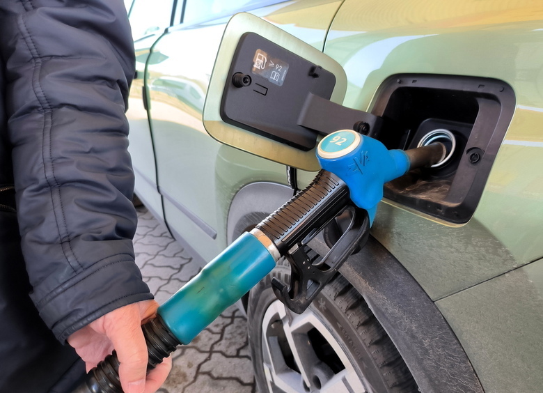 Изображение Цены — под контроль! ФАС призвали проверить продавцов бензина