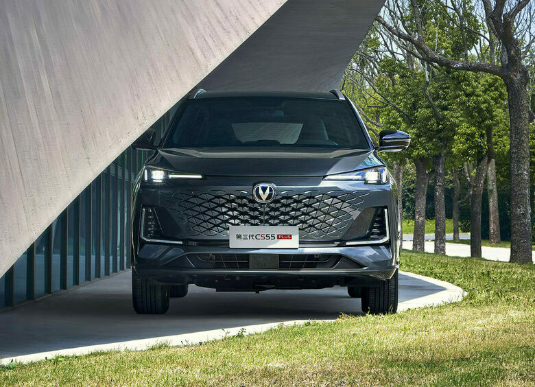 Стартовали продажи обновленных Changan Uni-V, CS55 Plus и Lamore