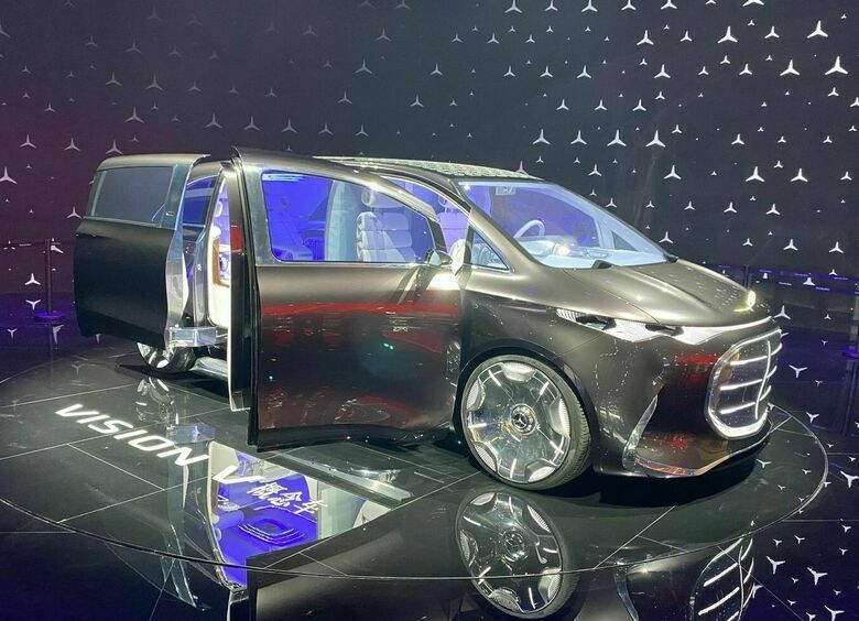 Изображение Mercedes-Benz провел в Шанхае «живую» премьеру роскошного концепта Vision V