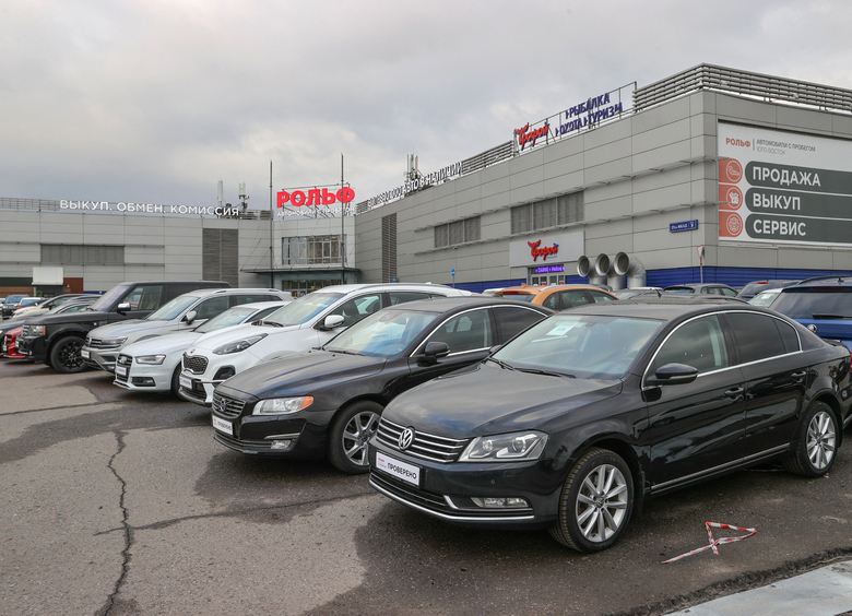 Изображение Продажи подержанных авто обогнали продажи новых в 5 раз