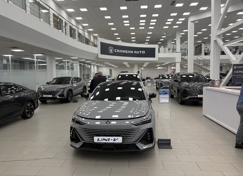 Изображение Автомобиль — не роскошь, а средство передвижения, но только если он — подержанный