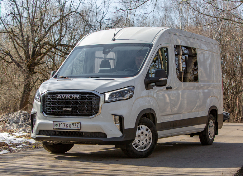 Изображение Вместо Mercedes-Benz и Ford: тест-драйв фургона Avior V90 Transformer