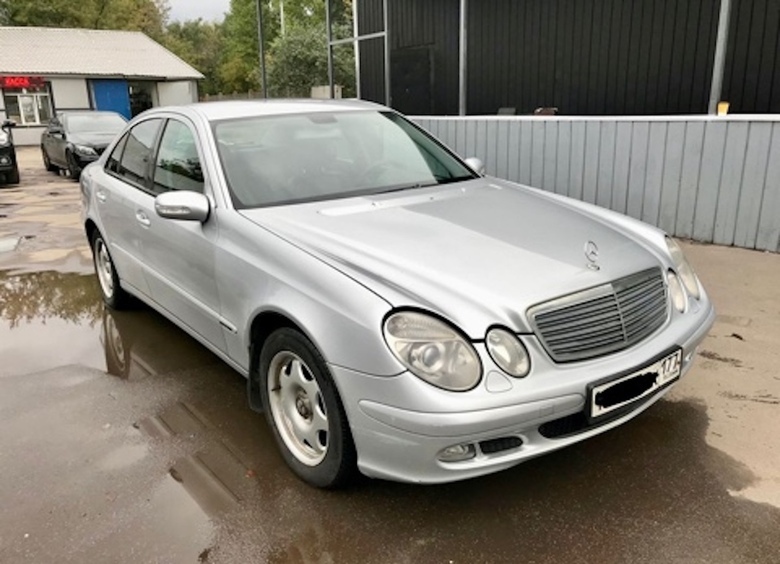 Изображение И капля любви: опыт владения подержанным Mercedes-Benz E-Class 200 Kompressor