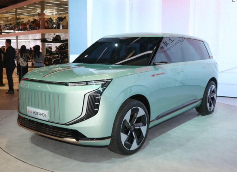 Изображение У Hongqi появился первый прототип кроссовера-гибрида HS9 PHEV