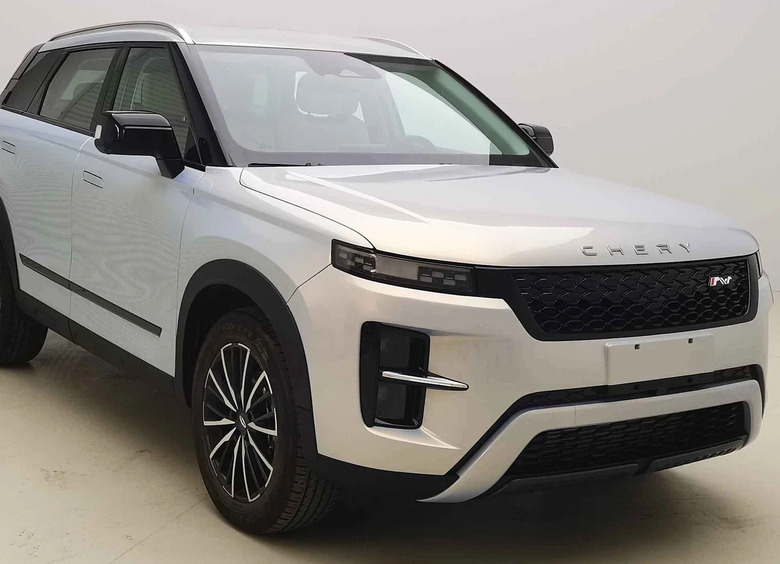 Изображение Кроссовер Chery Tiggo 7 Sport подешевел, получив новый мотор