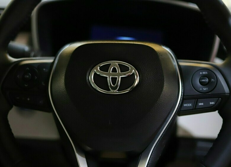 Изображение Toyota запатентовала в России минивэн Voxy