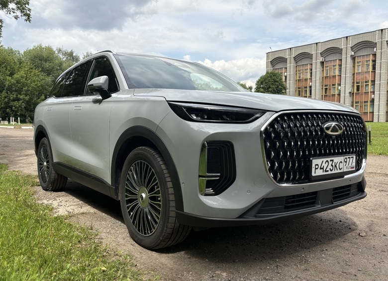 Изображение Скромняга, способный удивить: тест-драйв Chery Tiggo 9