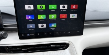 Зависла: любопытный нюанс взаимодействия мультимедиа авто из КНР с смартофонами