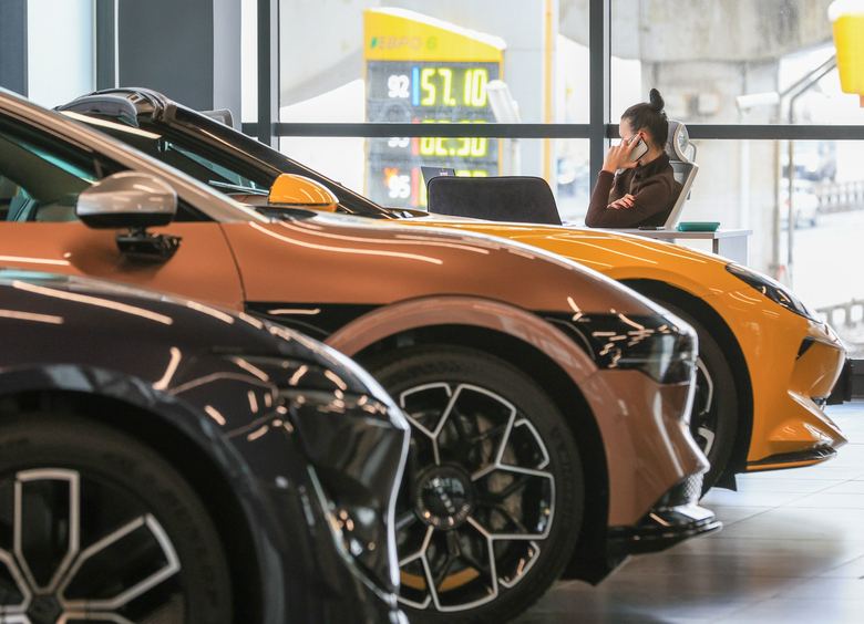 Изображение Китайские бренды заняли 38% рынка подержанных авто, выпущенных после 2022 года