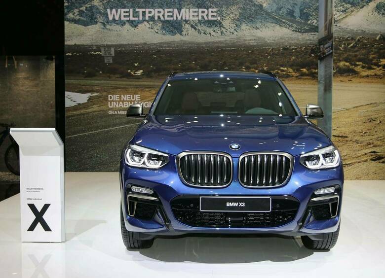 Изображение Эксперт Иванов объяснил, почему в России подешевели новые BMW X3 и Toyota RAV4