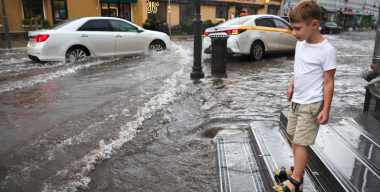Отложенные страдания: почему даже не пострадавшее от ливней авто надо везти на СТО