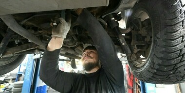 Странные люди: российские водители массово игнорируют бесплатные сервисные акции