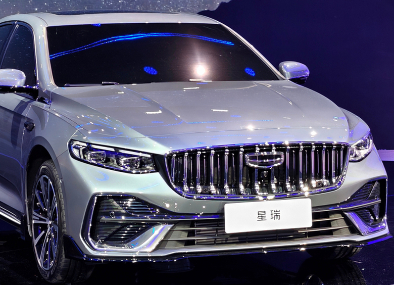 Изображение Geely презентовала в Китае обновленный седан Preface