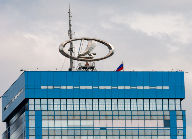 Изображение АВТОВАЗ снизил план выпуска машин более чем в 1,6 раза
