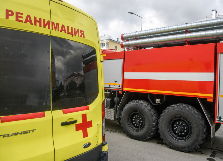 Изображение ДТП с грузовиком и поездом привело к крупному пожару в Смоленской области