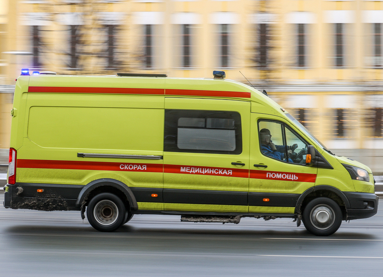 Изображение Автомобиль без водителя насмерть задавил пешехода в Саратове