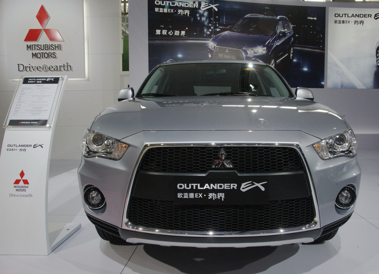 Изображение Mitsubishi продлила российский патент на Outlander