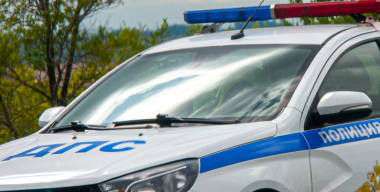 Пьяный юноша угнал автомобиль отчима, устроил ДТП и сбежал