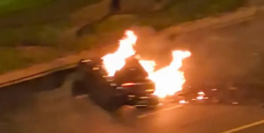 Водитель погиб в сгоревшем Xiaomi SU7 из-за заблокированных дверей