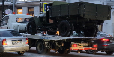 Со дна озера в Новосибирской области подняли легендарный военный грузовик ЗИС-5