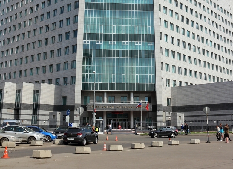 Изображение У мужчины, купившего Mercedes-Benz Блиновской, могут отобрать автомобиль