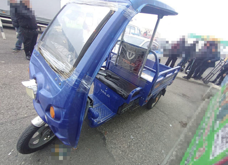 Изображение Водитель мопеда насмерть сбил пенсионерку на рынке в Ставропольском крае