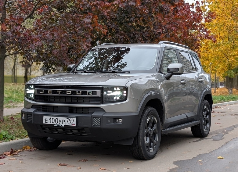 Не близнецы, но двойняшки: тест-драйв городского брутала Jetour T1