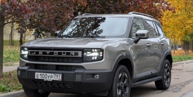 Не близнецы, но двойняшки: тест-драйв городского брутала Jetour T1