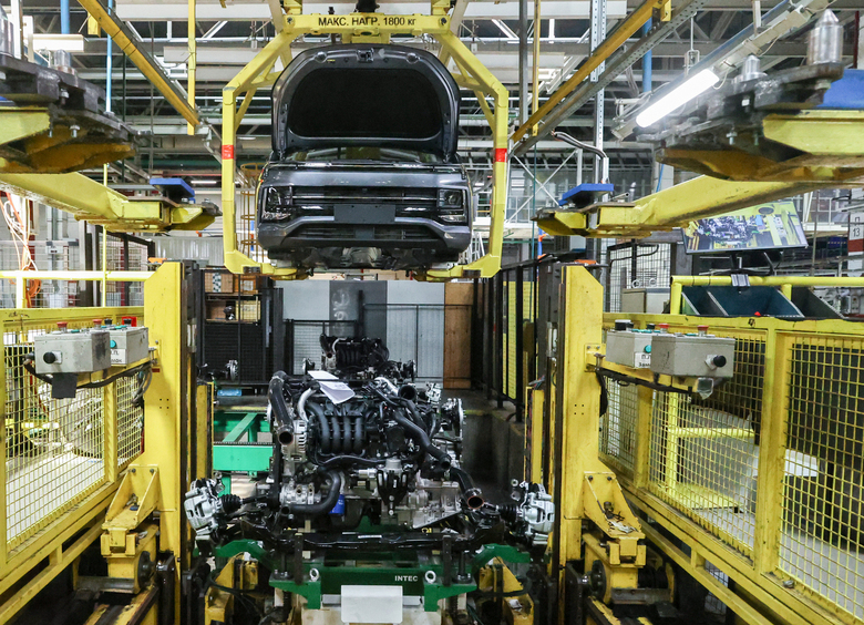 В России выделили на поддержку автопрома более 260 млрд рублей