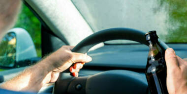 Пьяный юноша угнал авто, чтобы покатать приятелей в Челябинской области