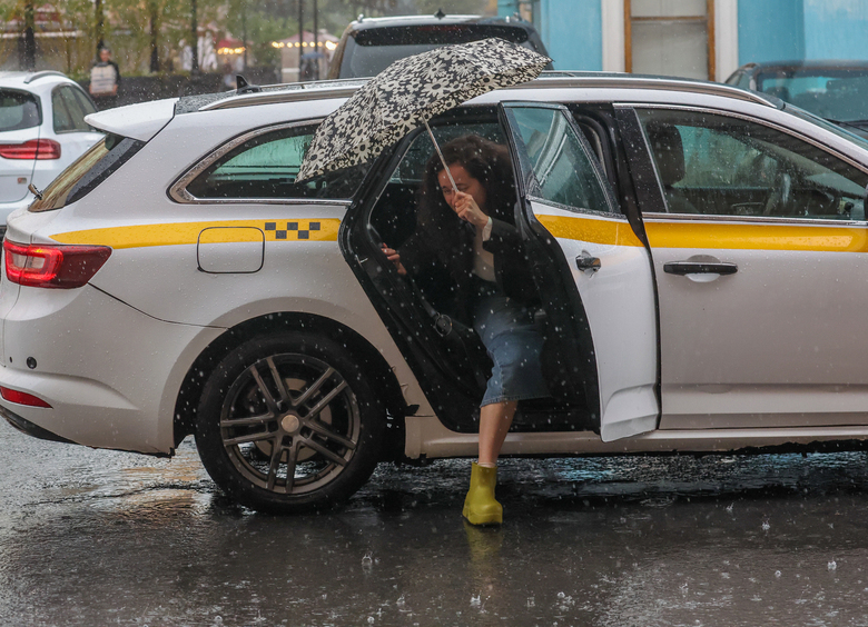 Изображение Таксист изнасиловал девушку и высадил ее у метро в Санкт-Петербурге